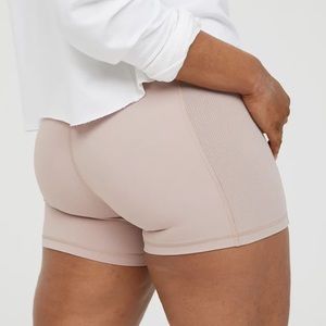 Goals Shortie Hi Rise 4in Inseam Offline By Aerie Shorts Sz L